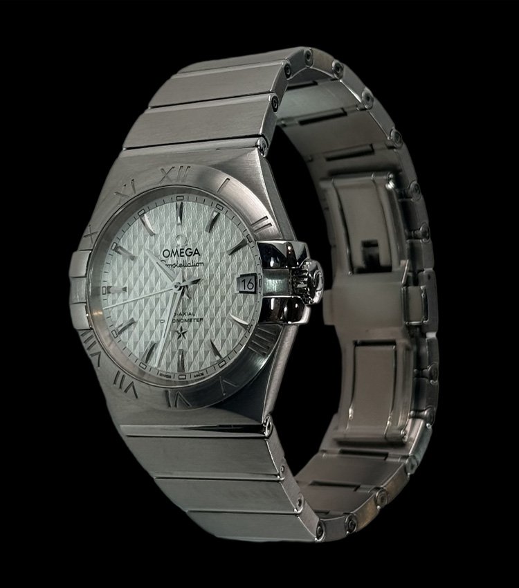 Shop Secondary Image